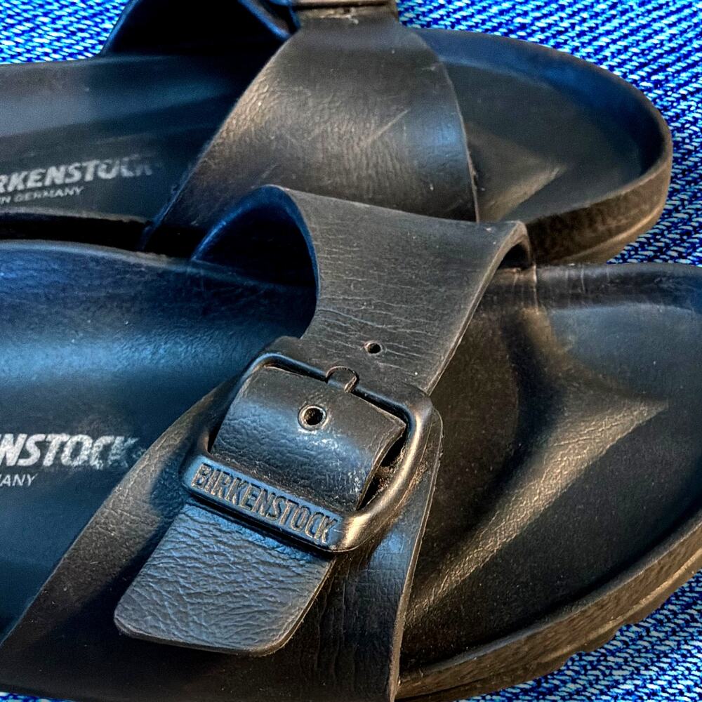 Men's 8 Women's 11 BIRKENSTOCK Madrid Essentials Black EVA VGUC